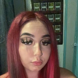 Meet your Posher, Alissa